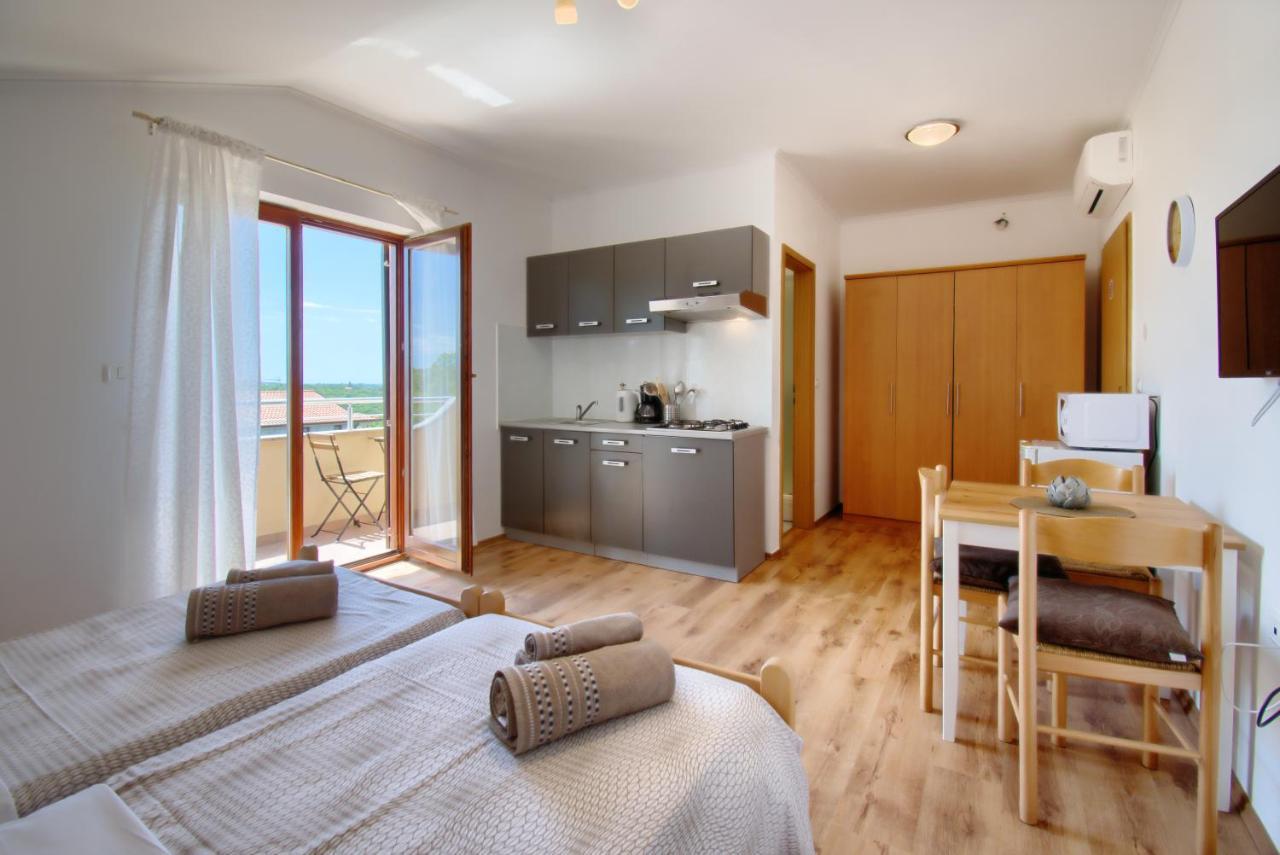 Apartments Belvedere By Rent Istria Plovanija Exterior photo
